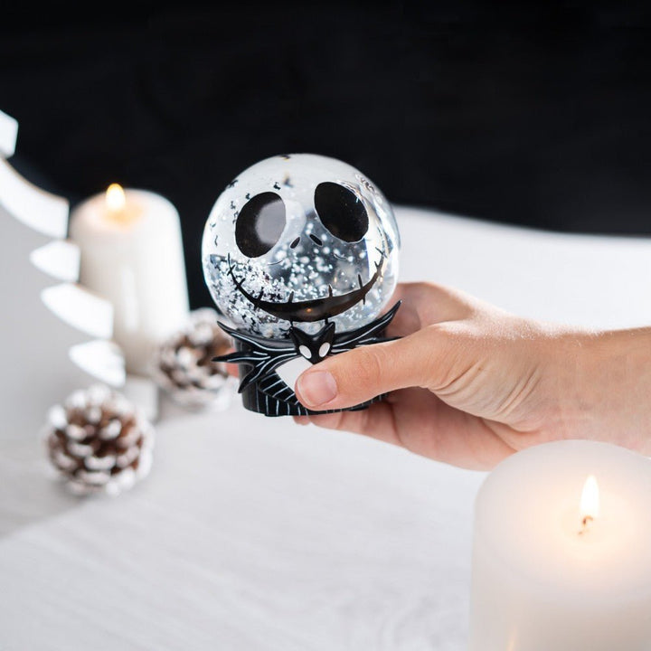 The Nightmare Before Christmas Snøglobe - Supernerds